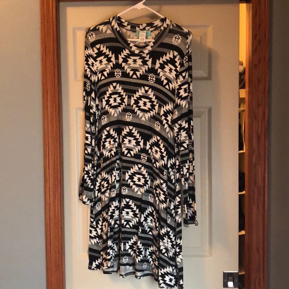 Long sleeve dress
